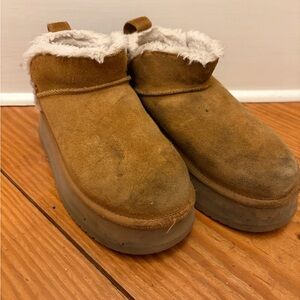 Koolaburra by UGG platform boots
